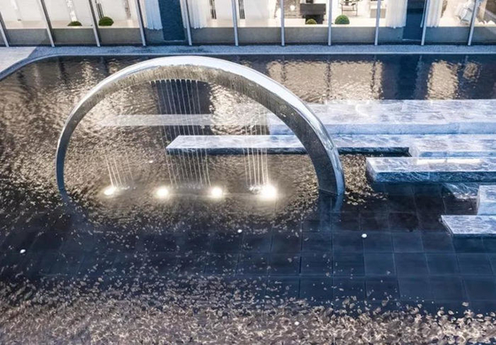 Semicircle γλυπτά ανοξείδωτου δημόσιου χώρου διακοσμητικά για την πηγή